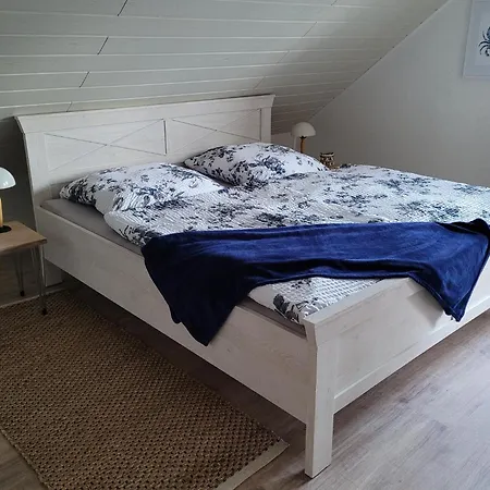 Mit Wintergarten Apartment